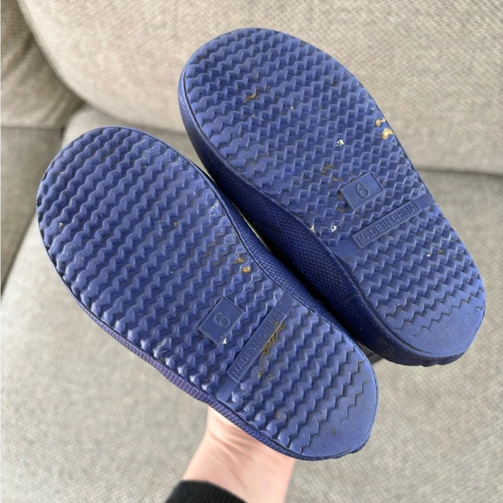 Hunter Kids' Navy Blue Rubber Rain Boots